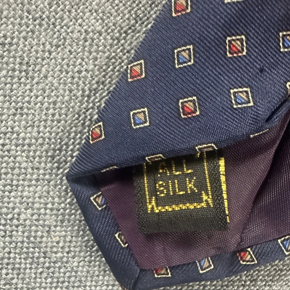 M Made In Italy dominique france